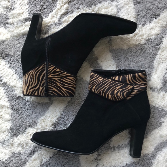 J.Renee Shoes - J. Renee black and tiger print ankle boots